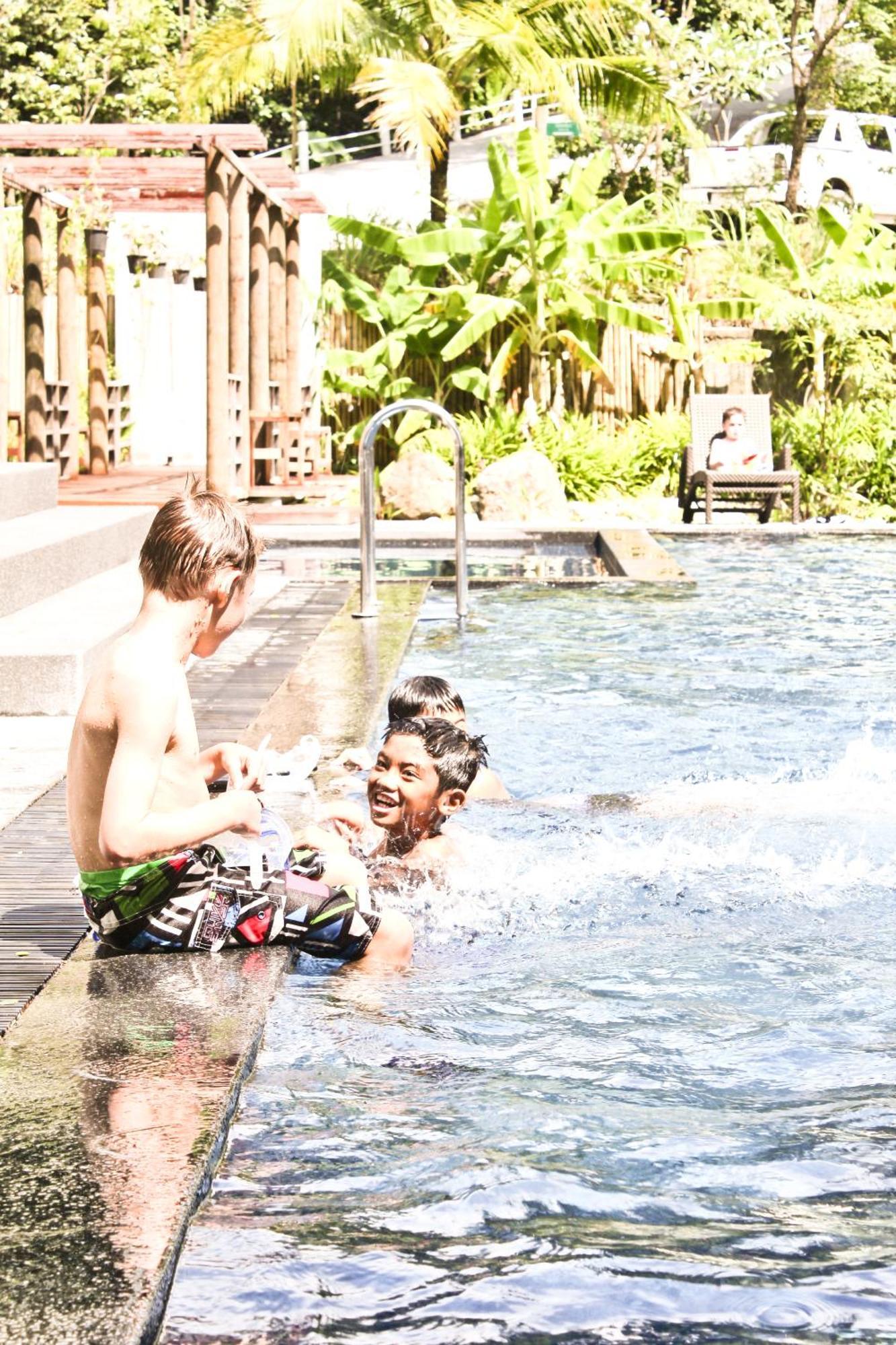 The Trees Club Resort Kamala Beach Extérieur photo